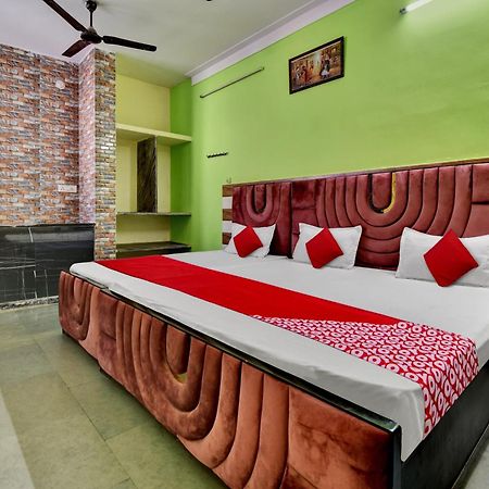 Oyo Flagship Apna Guest House Kota  Buitenkant foto