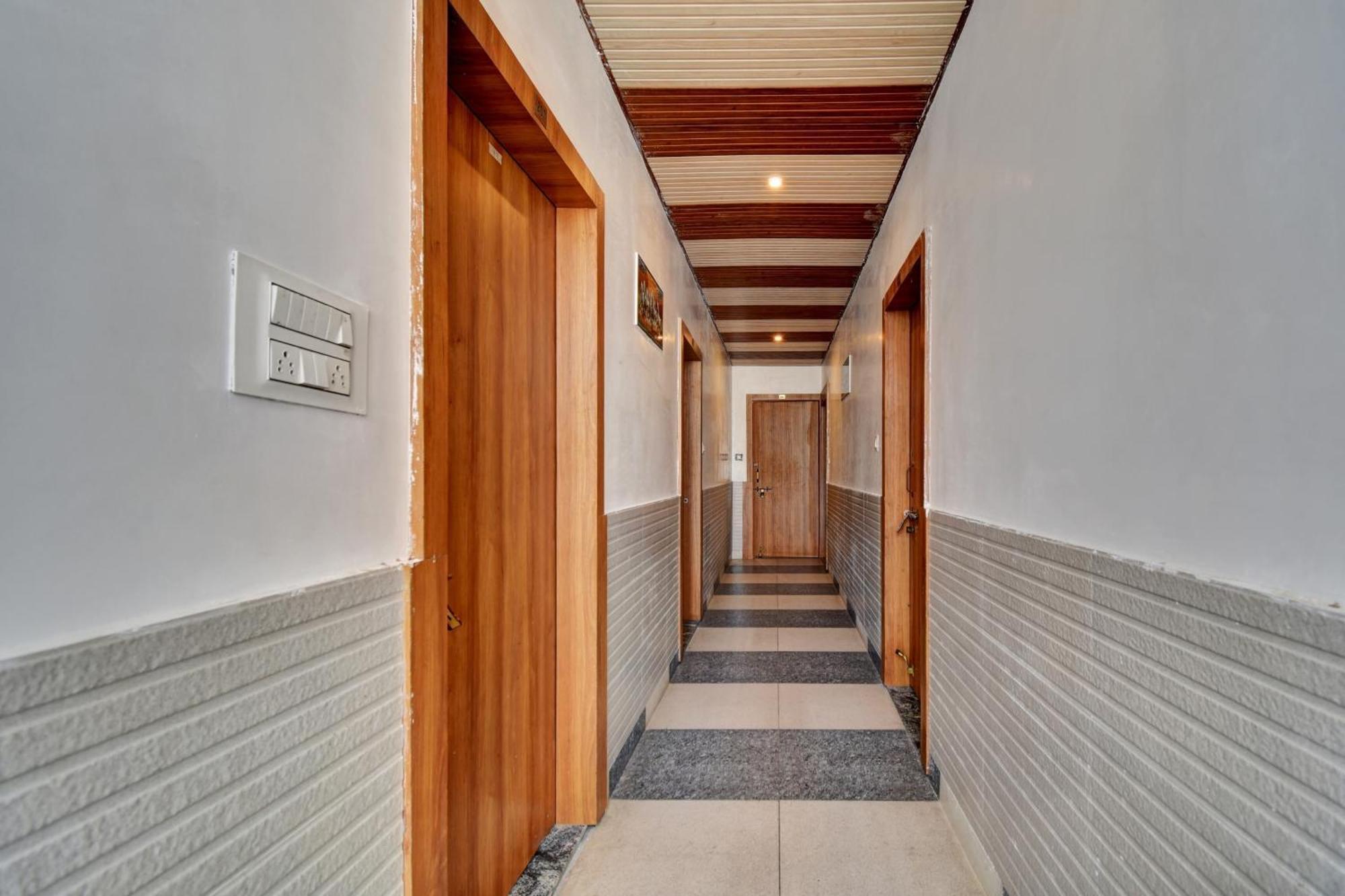 Oyo Flagship Apna Guest House Kota  Buitenkant foto