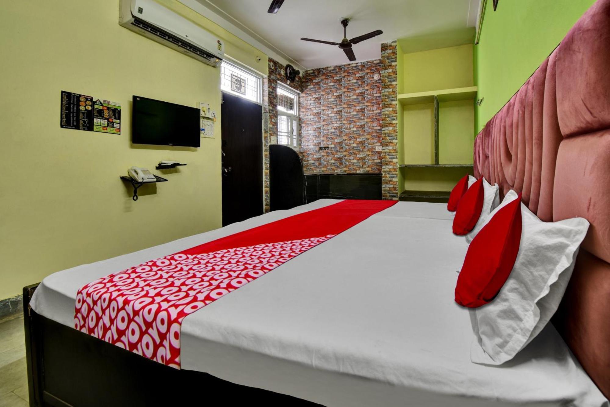 Oyo Flagship Apna Guest House Kota  Buitenkant foto