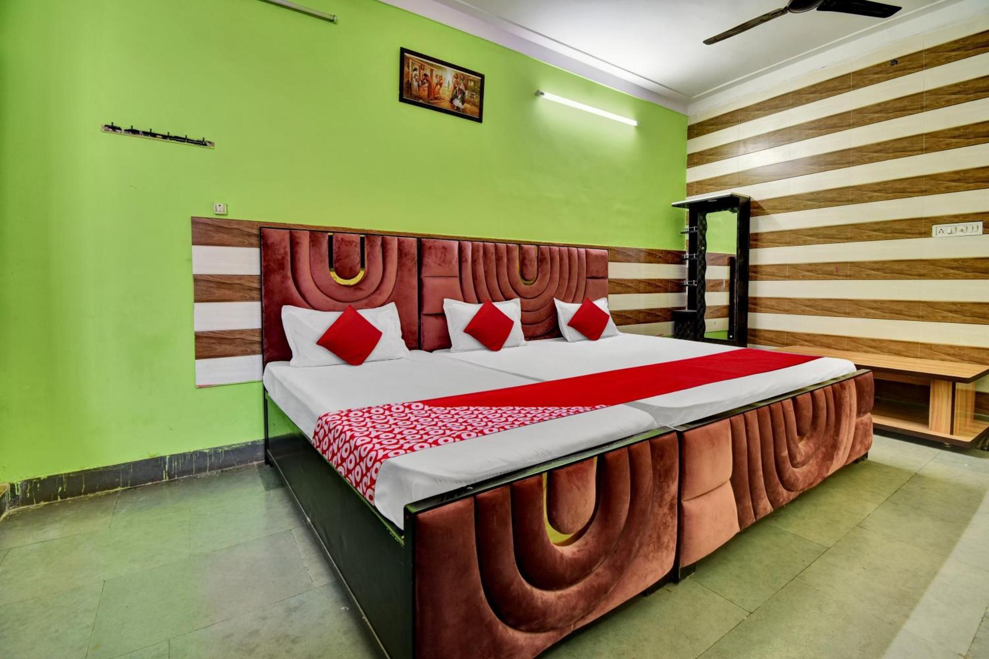 Oyo Flagship Apna Guest House Kota  Buitenkant foto