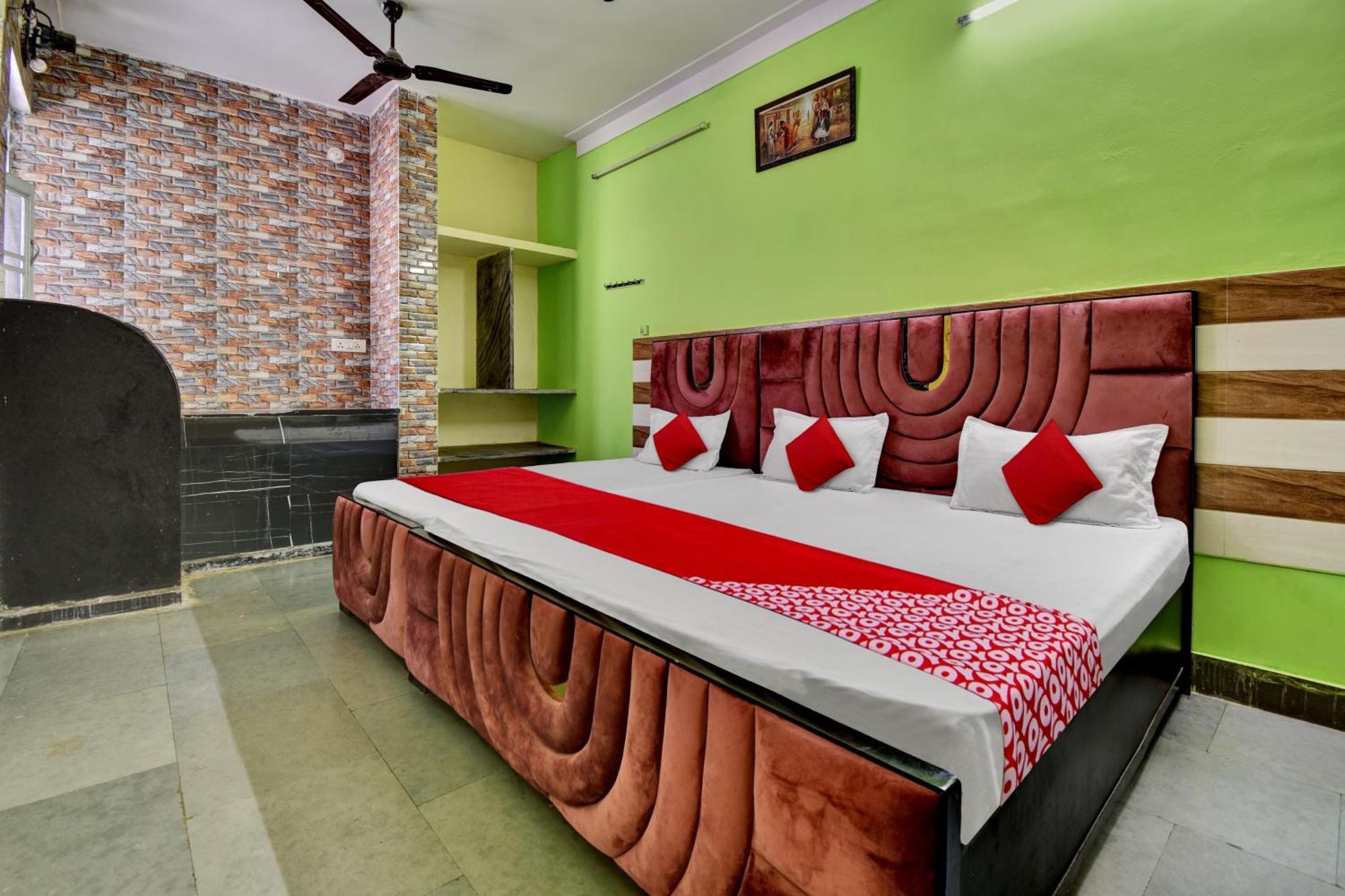 Oyo Flagship Apna Guest House Kota  Buitenkant foto